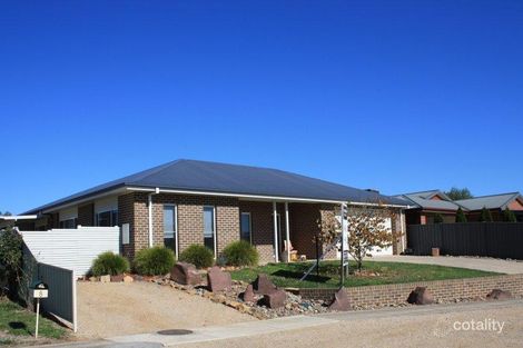 6 Broadbent Ct, Mansfield, VIC 3722