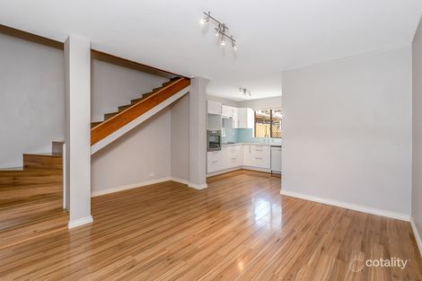 8/52 Samson St, White Gum Valley, WA 6162