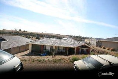4 Valley Ct, Sheidow Park, SA 5158