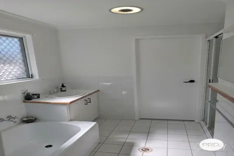 Property photo of 19 Waratah Crescent Tannum Sands QLD 4680