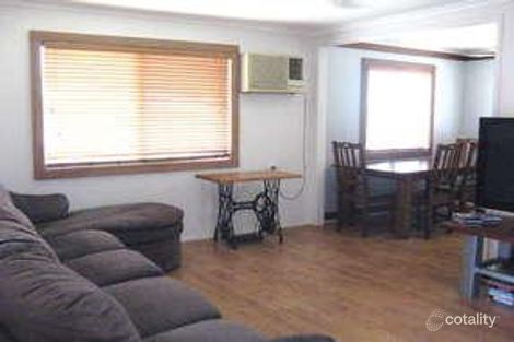 Property photo of 14 Kathleen Street Sarina QLD 4737