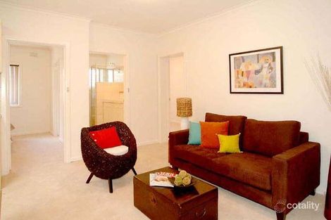 Property photo of 8/6 Yorston Court Elsternwick VIC 3185