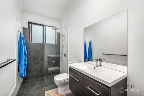 Property photo of 8 Ryhope Street Mount Hutton NSW 2290
