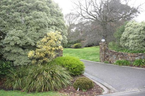 Property photo of 29 Casey Drive Berwick VIC 3806