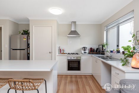 Property photo of 11 Stellaria Avenue Halls Head WA 6210
