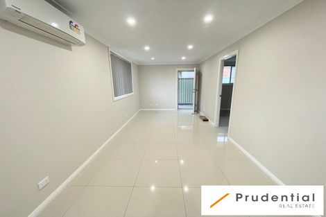 Property photo of 4 Lyrebird Place Ingleburn NSW 2565