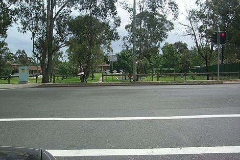 37 Fairfield Rd, Woodpark, NSW 2164