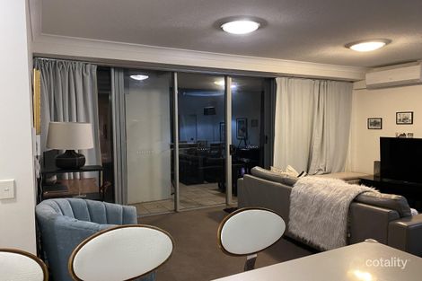 Property photo of 1/13-23 Bright Avenue Labrador QLD 4215