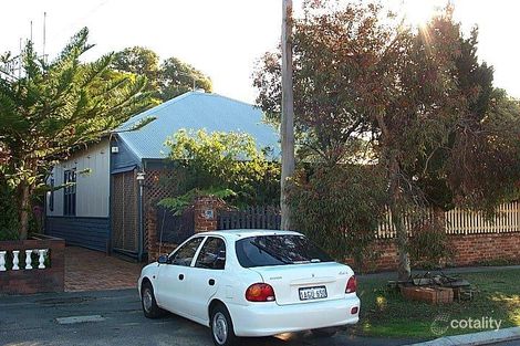 129 Edmund St, Beaconsfield, WA 6162