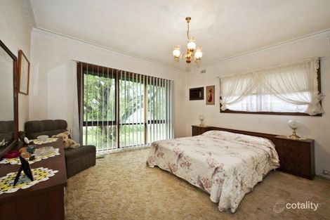 Property photo of 40 Kitchener Street Box Hill South VIC 3128