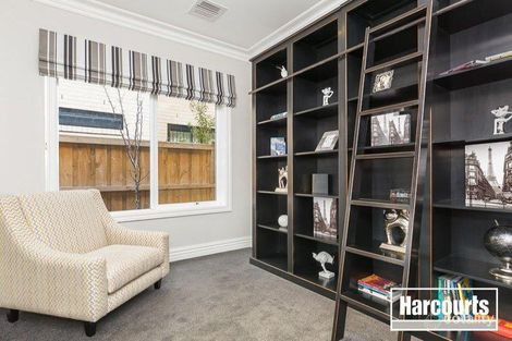 Property photo of 13 Flowerbloom Crescent Clyde North VIC 3978