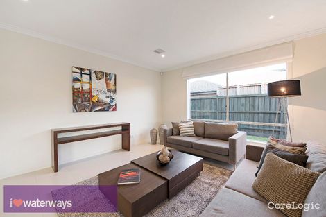 Property photo of 52 Island Point Avenue Waterways VIC 3195