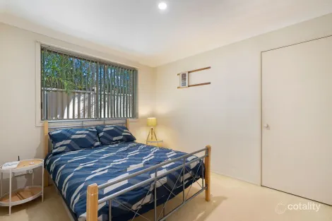 Property photo of 19 Ridgewood Drive Woongarrah NSW 2259