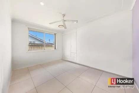 Property photo of 32 Hemingway Crescent Fairfield NSW 2165