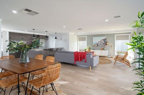 Property photo of 23 Wiveon Street Gobbagombalin NSW 2650