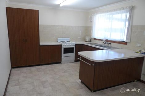 Property photo of 31 Eringa Avenue Loxton SA 5333