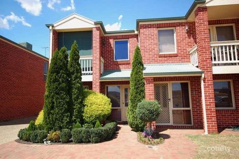 2/550 Kotthoff St, Lavington, NSW 2641