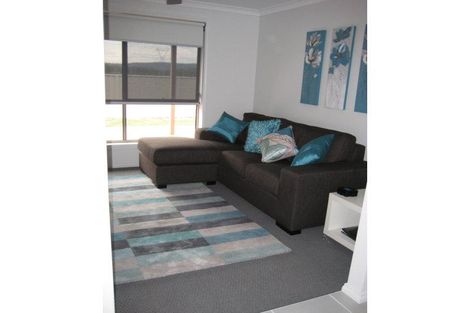 Property photo of 6 Lauren Place Wodonga VIC 3690