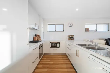 Property photo of 52 Turnberry Drive Normanville SA 5204