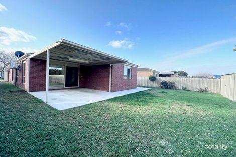 Property photo of 15 Andrew Road Truganina VIC 3029