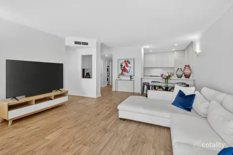 Property photo of 8329 Magnolia Drive East Hope Island QLD 4212