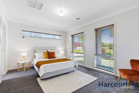 Property photo of 9 Moorookyle Avenue Tarneit VIC 3029