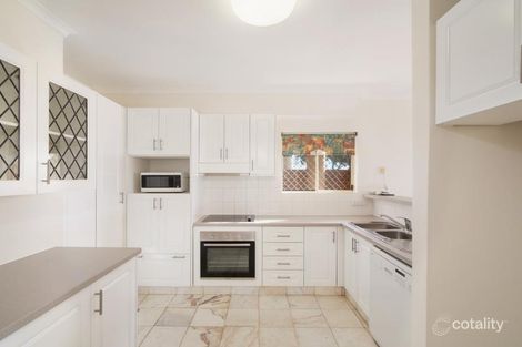 Property photo of 2/9 Kurrawa Avenue Point Clare NSW 2250