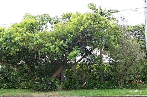 Property photo of 23 Curve Avenue Wynnum QLD 4178