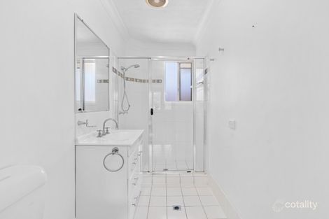 Property photo of 5/469 Pine Ridge Road Runaway Bay QLD 4216