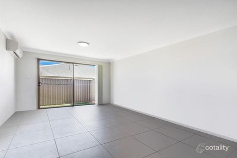 Property photo of 2/10 Costello Street Harlaxton QLD 4350