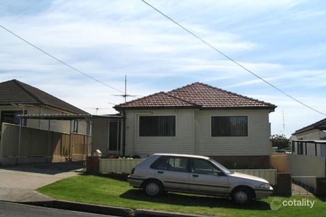 10 Steel St, Cringila, NSW 2502