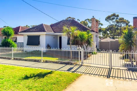 Property photo of 19 Moray Crescent North Bendigo VIC 3550