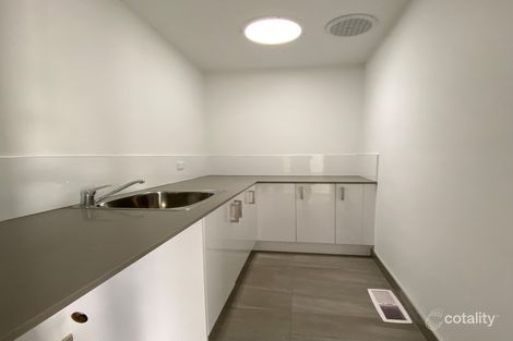 Property photo of 2/5 North Crescent Heidelberg West VIC 3081