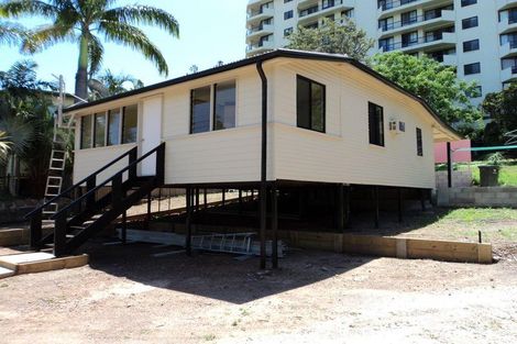 38 Kent St, West Gladstone, QLD 4680