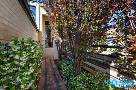 Property photo of 15 Randell Place Perth WA 6000