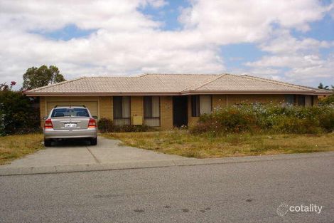 12 Crusader Dr, Thornlie, WA 6108