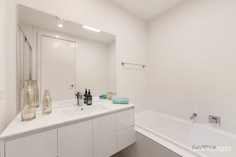 Property photo of 56 Stellar Place Bundoora VIC 3083
