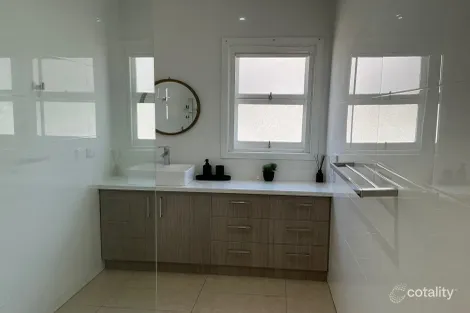 Property photo of 46 Mackellar Crescent Mooroopna VIC 3629