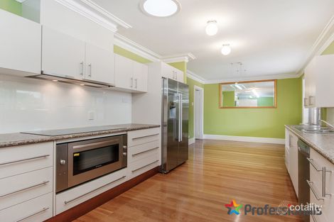 Property photo of 24 Christmas Avenue Orelia WA 6167