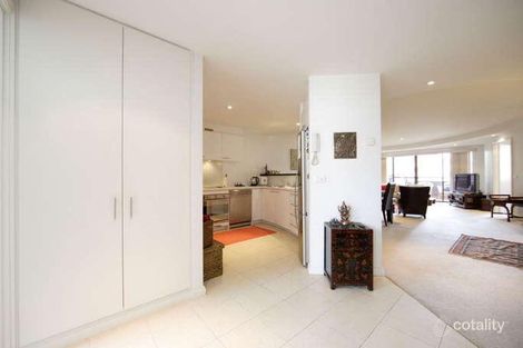 Property photo of 10/2 Eldridge Crescent Garran ACT 2605