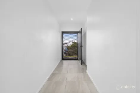 Property photo of 36 Pierro Place Logan Reserve QLD 4133