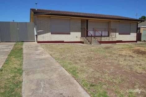 Property photo of 24 Felix Crescent Morphett Vale SA 5162