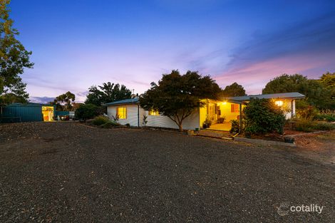 7 Meadow Rd, Devon Meadows, VIC 3977