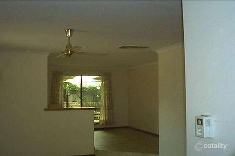 Property photo of 9 Glennon Way Rossmoyne WA 6148