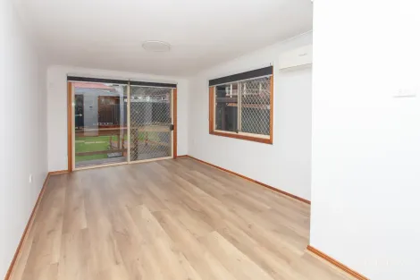 Property photo of 192 Northcliffe Drive Warrawong NSW 2502