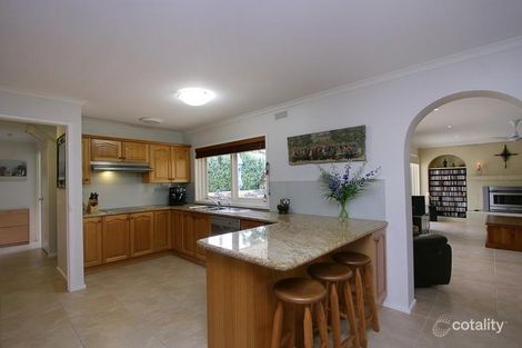 Property photo of 34 Outlook Drive Berwick VIC 3806