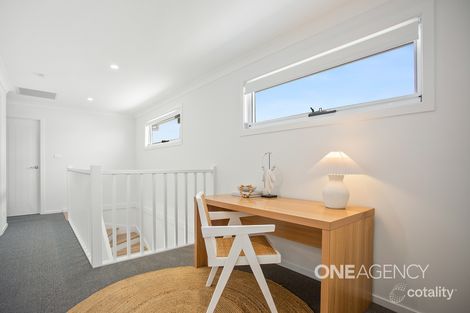 Property photo of 1 Pluto Place Dunmore NSW 2529