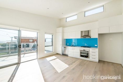 Property photo of 2/183 Beach Road Mordialloc VIC 3195