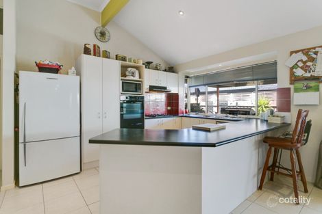 Property photo of 3 Amethyst Close Skye VIC 3977