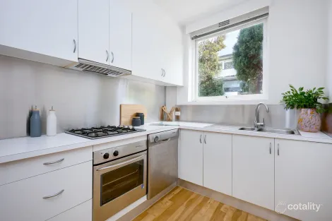 Property photo of 6/209 Dandenong Road Windsor VIC 3181